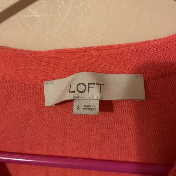 Loft light V-neck coral color cardigan button down sweater - Picture 3 of 5